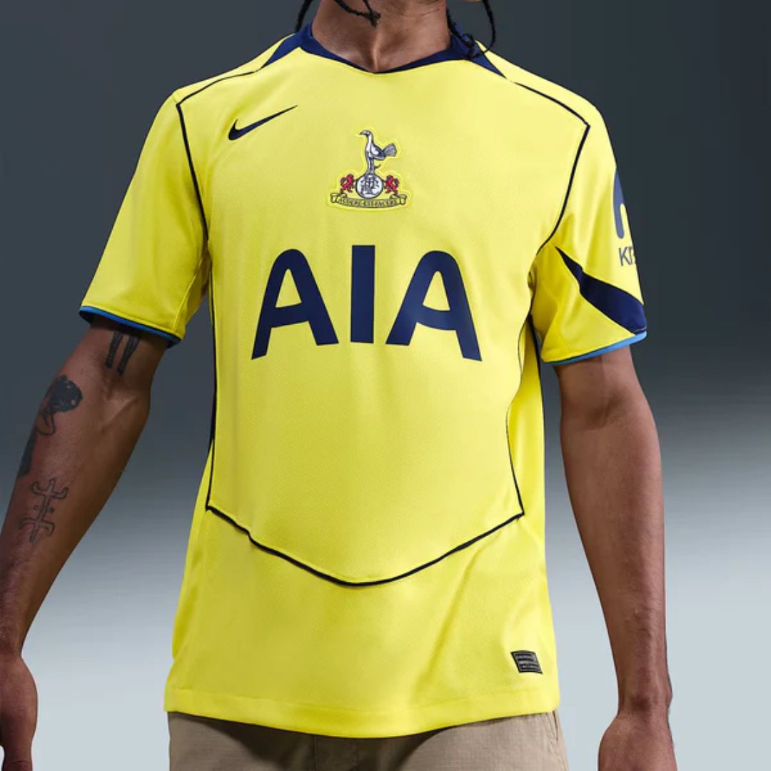 Tottenham home 24/25
