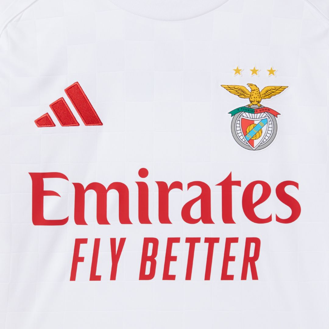 Benfica third 25/26