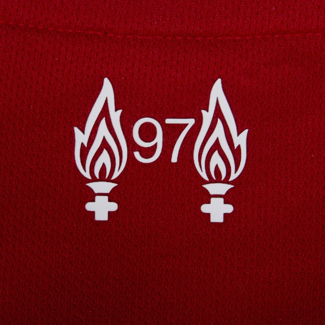 Liverpool en casa 24/25