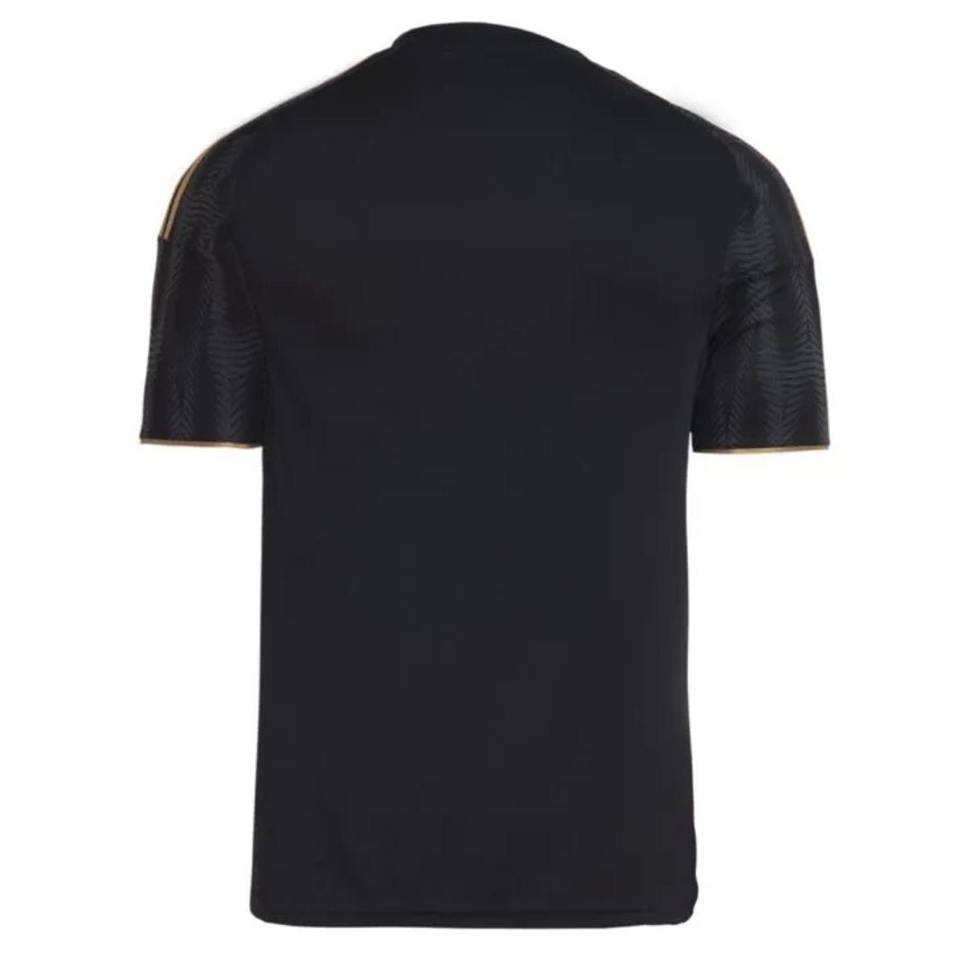 Atlético Mineiro third 25/26