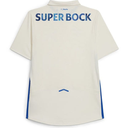 FC Porto third 25/26