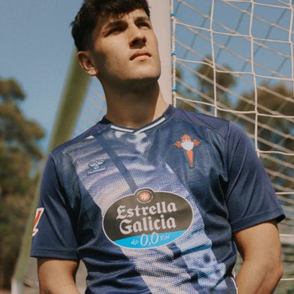 Celta de Vigo away 25/26