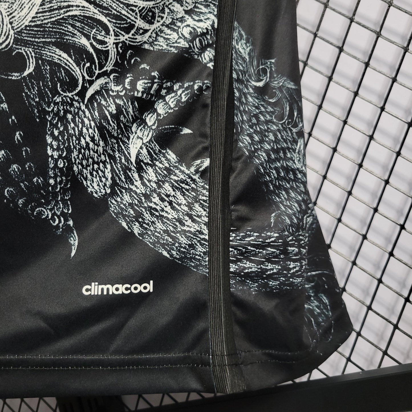 Real Madrid Third 14/15 Retro