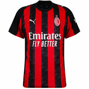 AC Milan en casa 24/25 