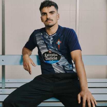 Celta de Vigo away 25/26