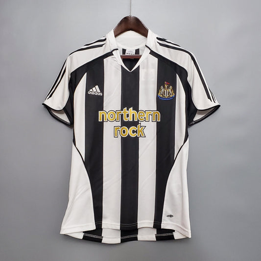 Newcastle Home 05/06 Retro 
