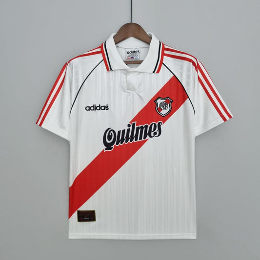 Retro local de River Plate 95/96 