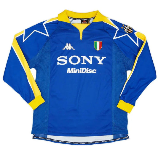 Juventus Away Retro Long Sleeve Jersey 1995/96