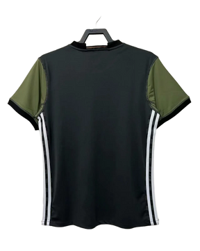 Camisa reserva da Alemanha 2016 II - Versão retrô